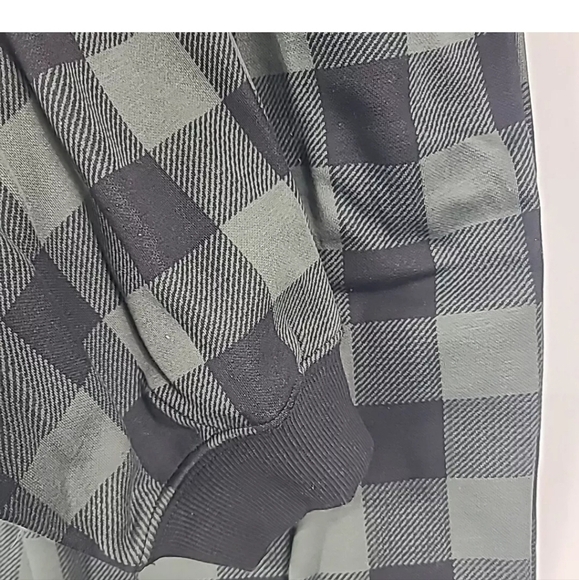 Fabletics Unisex Cozy Fleeced Hooded One Piece Everpine Buffalo Check Sz M - Picture 3 of 7